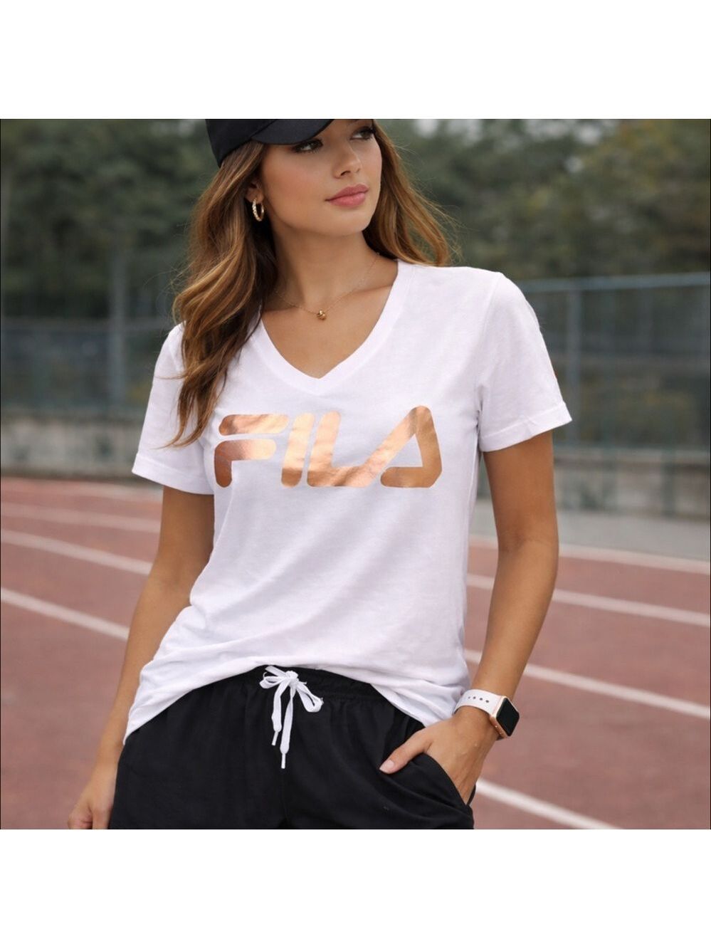 FILA WHITE METALLIC GOLD LOGO V-NECK SHORT SLEEVE TEE SHIRT SIZE WOMEN’S LARGE